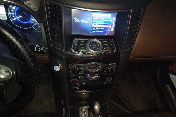Used Infiniti FX 2013 FX37 Standard Upgrade Edition Audio And AC Panel