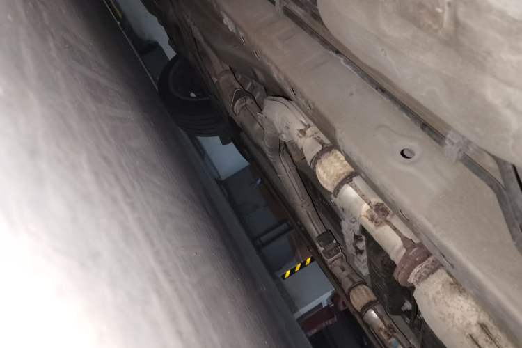 Used Infiniti FX 2013 FX37 Standard Edition Chassis Front Right