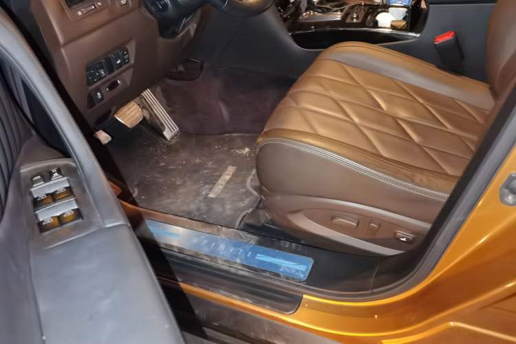 Used Infiniti FX 2013 FX37 Standard Edition Driver Seat