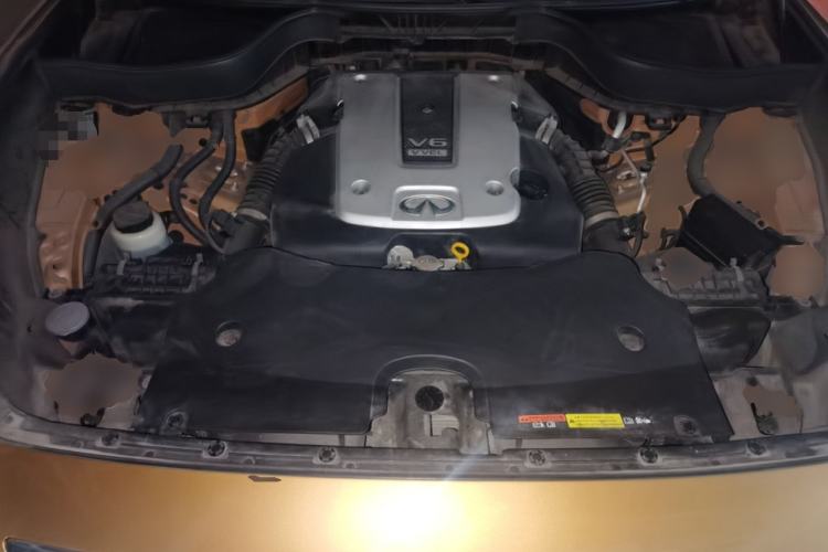 Used Infiniti FX 2013 FX37 Standard Edition Engine Bay