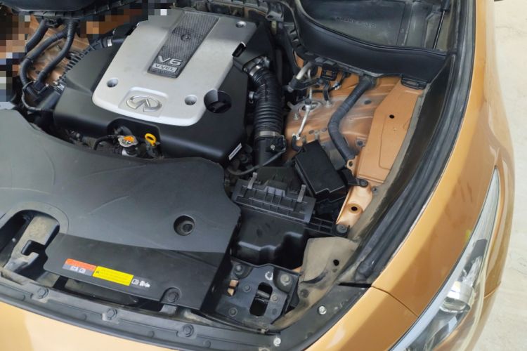 Used Infiniti FX 2013 FX37 Standard Upgrade Edition Engine Bay Left