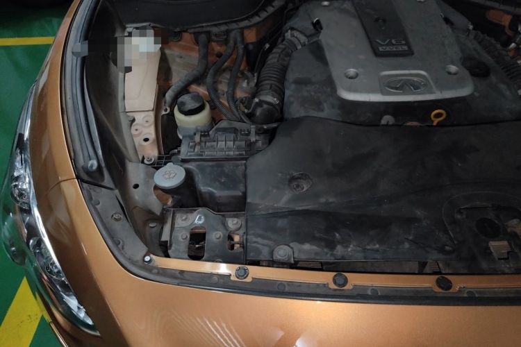 Used Infiniti FX 2013 FX37 Standard Edition Engine Bay Right