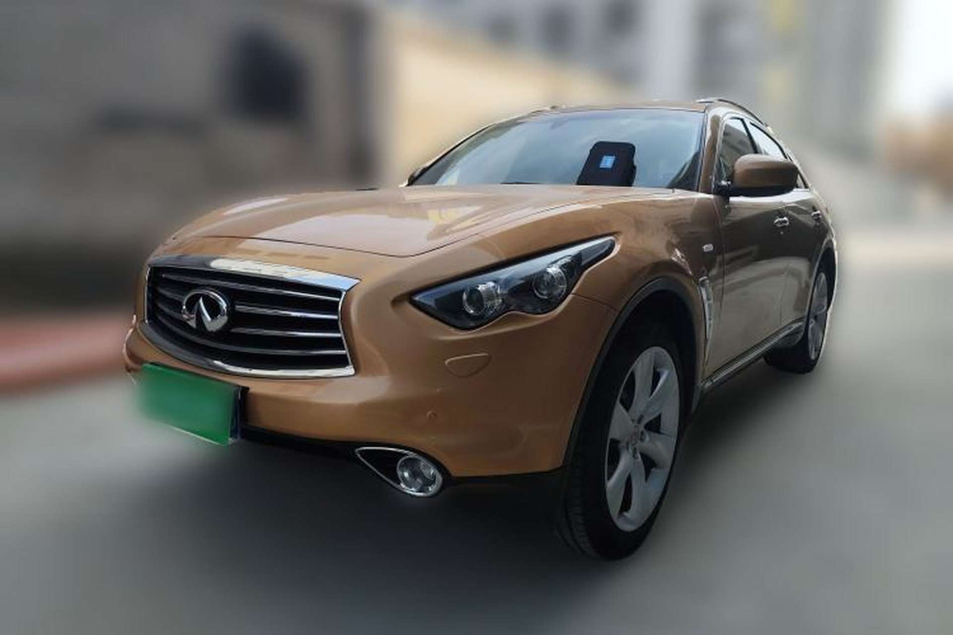 Used Infiniti FX 2013 FX37 Standard Upgrade Edition Front Left 45 Deg