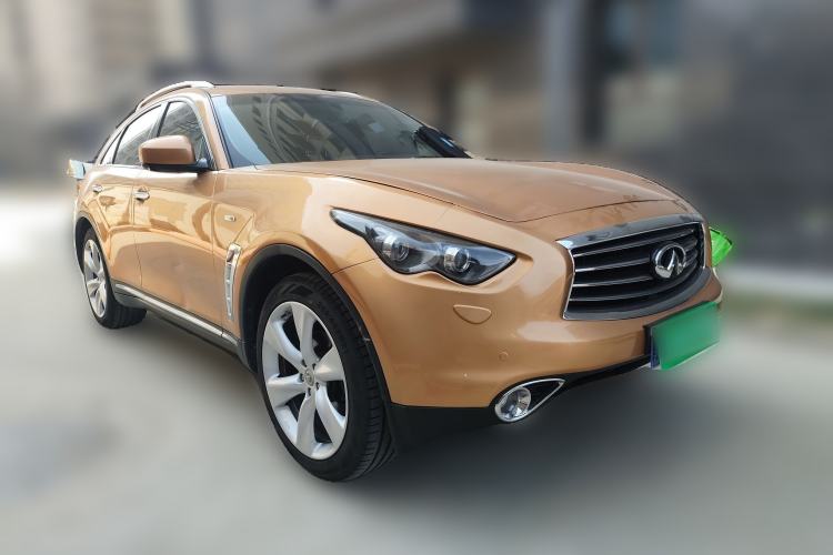 Used Infiniti FX 2013 FX37 Standard Upgrade Edition Front Right 45 Deg