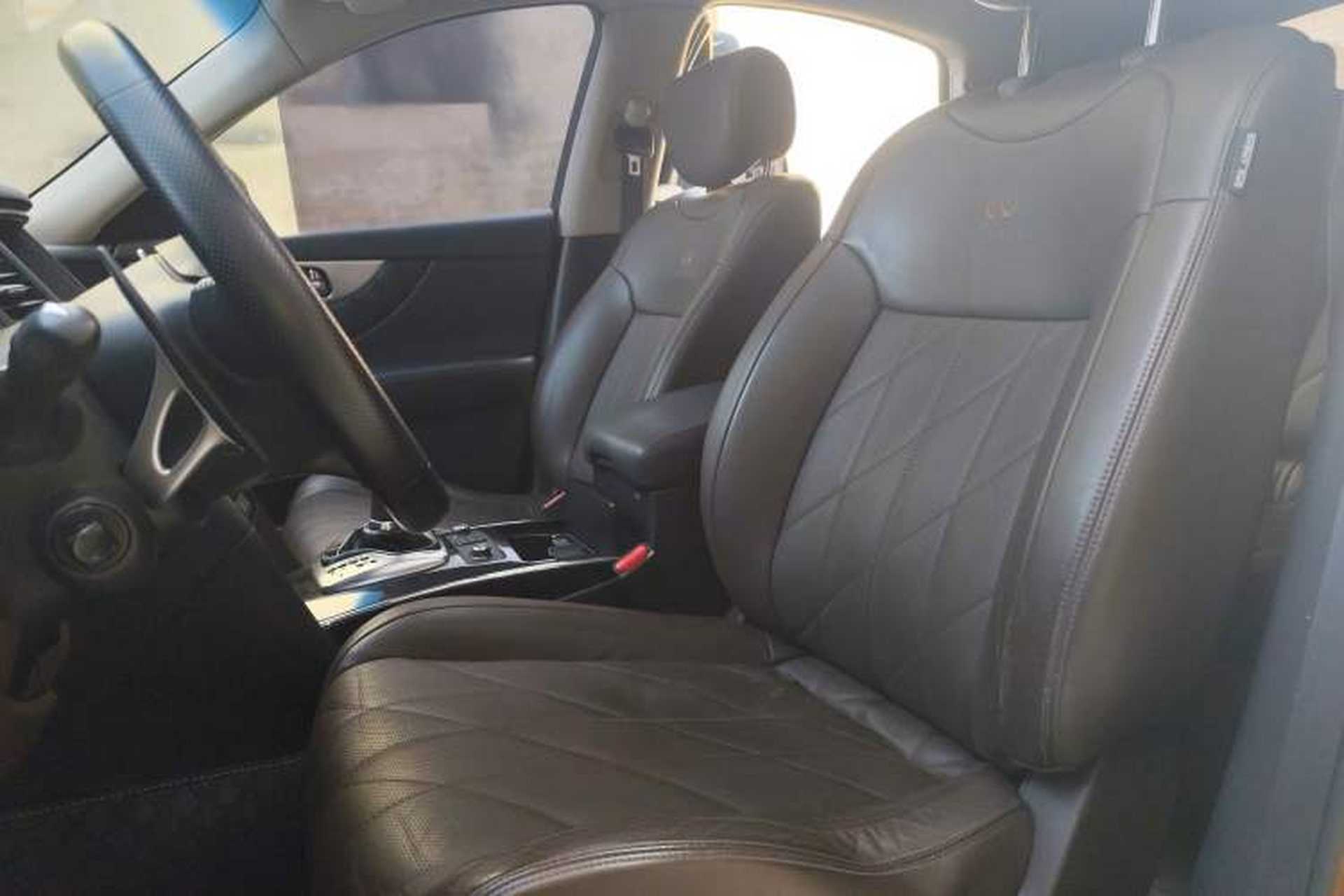 Used Infiniti FX 2013 FX37 Standard Upgrade Edition Left Front Seat