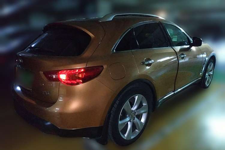 Used Infiniti FX 2013 FX37 Enhanced Upgrade Model Rear Right 45 Deg