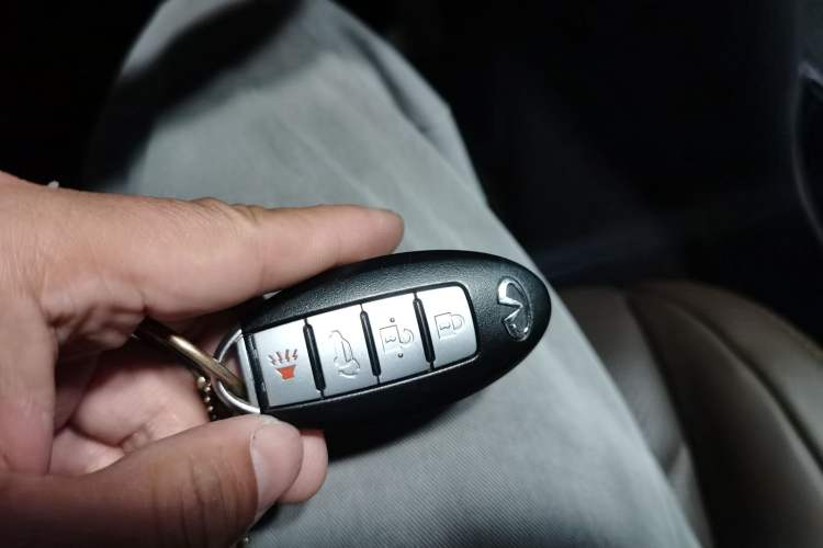 Used Infiniti FX 2013 FX37 Standard Edition Vehicle Key