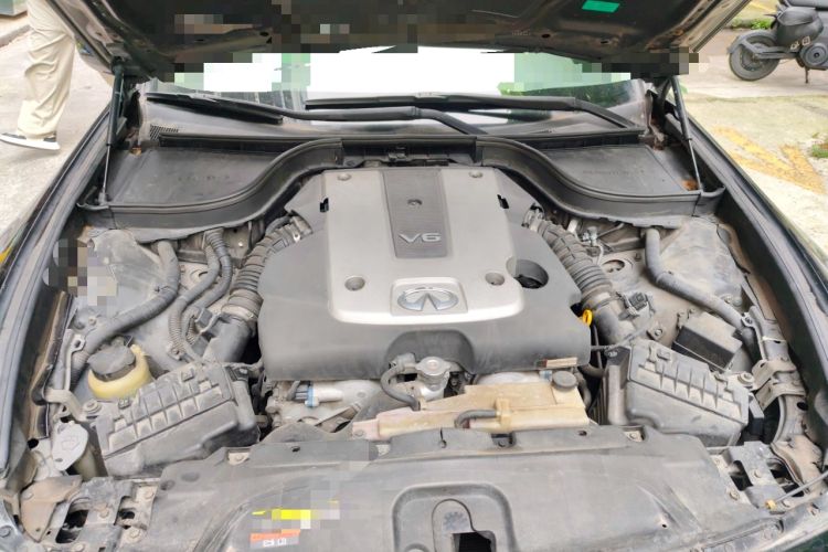 Used Infiniti G Series 2010 G25 Sedan Luxury Sport Edition Engine Bay