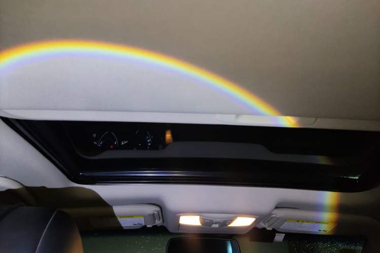 Used Infiniti G Series 2010 G25 Sedan Luxury Sport Edition Headliner