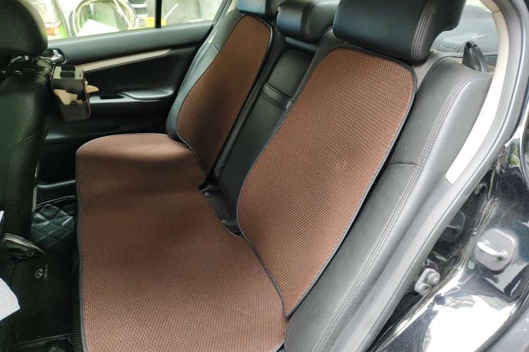 Used Infiniti G Series 2010 G25 Sedan Luxury Sport Edition Left Rear Seat