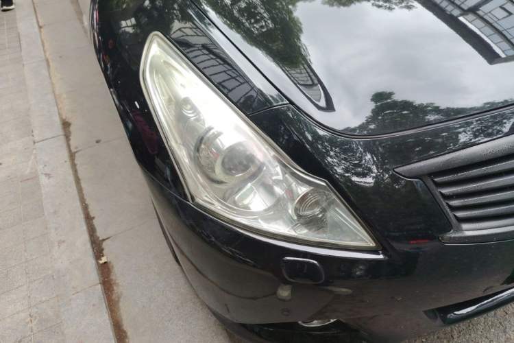 Used Infiniti G Series 2010 G37 Sedan Right Front Headlight