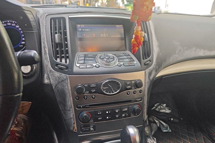 Used Infiniti G Series 2010 G25 Sedan Luxury Sport Edition Audio And AC Panel