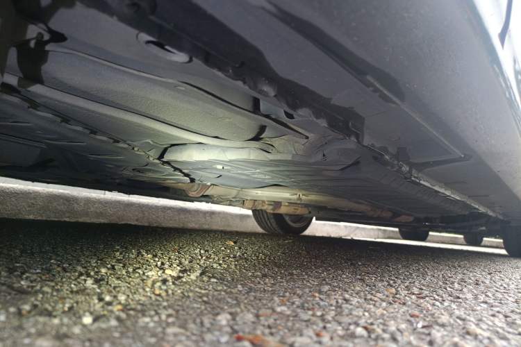Used Infiniti G Series 2010 G37 Coupe Convertible Alloy Edition Chassis Rear Right