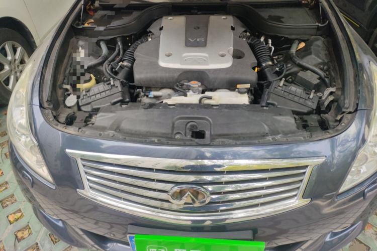 Used Infiniti G Series 2010 G25 Sedan Sport Edition Engine Bay