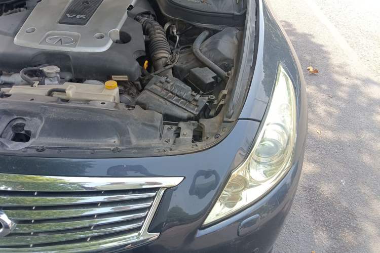 Used Infiniti G Series 2010 G25 Sedan Luxury Sport Edition Engine Bay Left