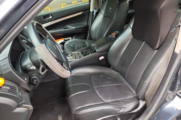 Used Infiniti G Series 2010 G25 Sedan Sport Edition Left Front Seat
