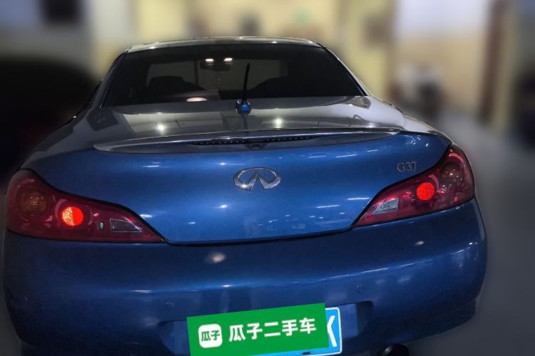 Used Infiniti G Series 2010 G37 Coupe Convertible Rosewood Edition Rear
