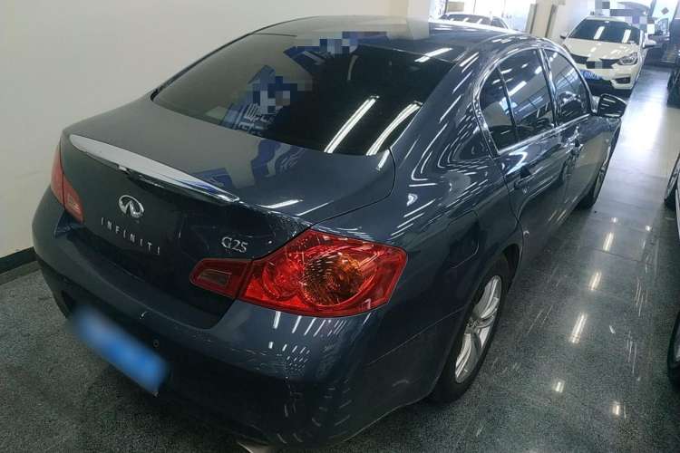 Used Infiniti G Series 2010 G25 Sedan Luxury Sport Edition Rear Right 45 Deg