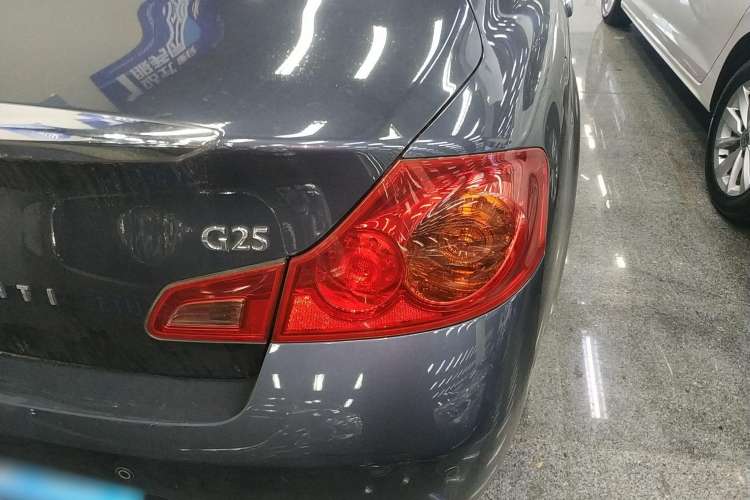 Used Infiniti G Series 2010 G25 Sedan Luxury Sport Edition Right Rear Taillight
