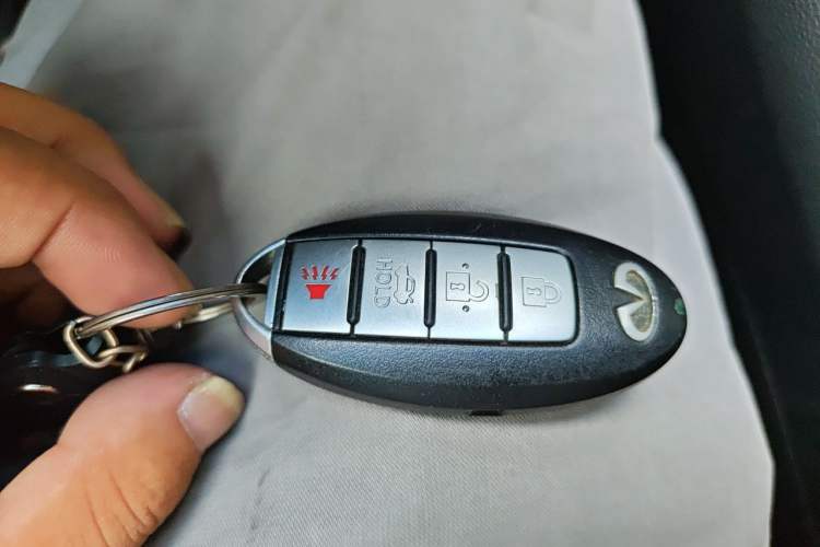 Used Infiniti G Series 2010 G25 Sedan Sport Edition Vehicle Key