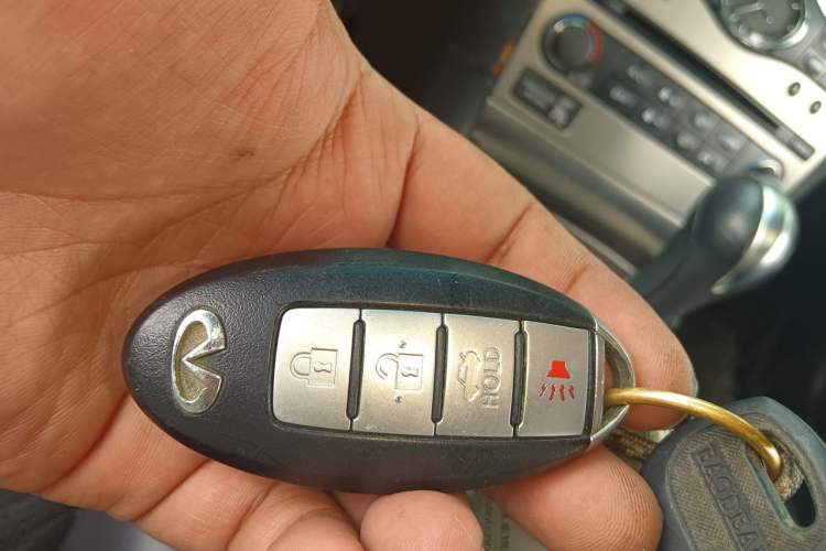 Used Infiniti G Series 2010 G25 Sedan Luxury Sport Edition Vehicle Key