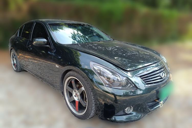 Used Infiniti G Series 2010 G37 Sedan Front Right 45 Deg