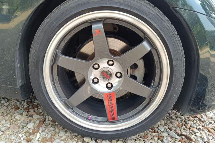 Used Infiniti G Series 2010 G37 Sedan Right Front Wheel Hub