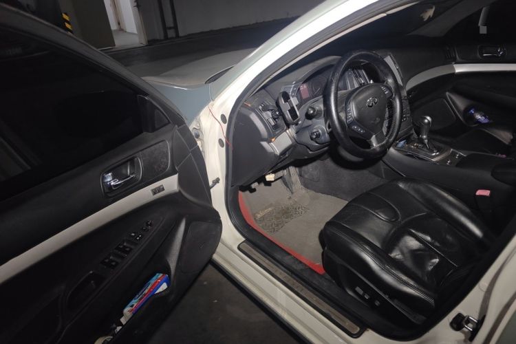 Used Infiniti G Series 2010 G25 Sedan Sport Edition Driver Seat