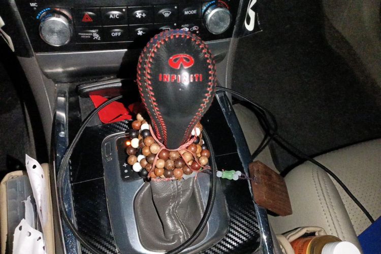Used Infiniti G Series 2010 G37 Sedan Gear Lever