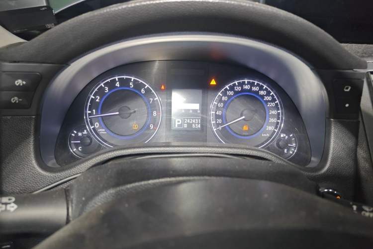 Used Infiniti G Series 2010 G25 Sedan Sport Edition Instrument Cluster