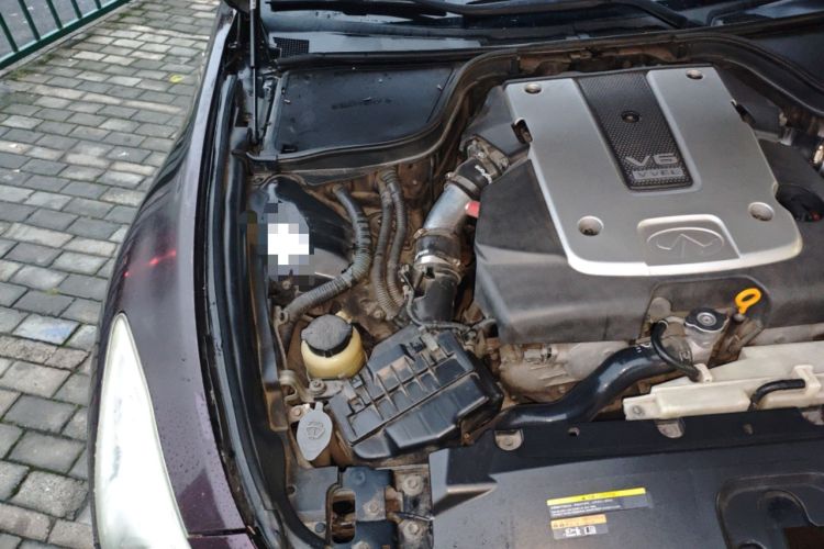 Used Infiniti G Series 2010 G37 Coupe Convertible Alloy Edition Engine Bay Right
