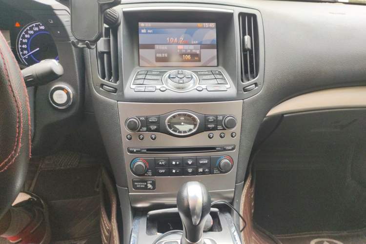 Used Infiniti G Series 2010 G25 Sedan Sport Edition Audio And AC Panel