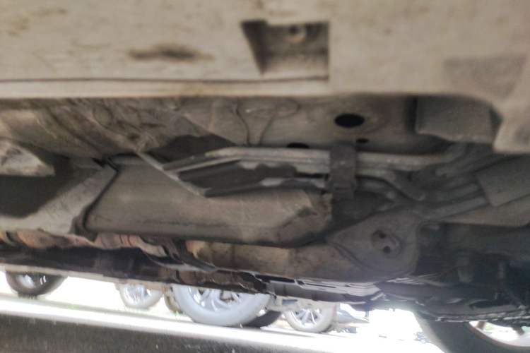 Used Infiniti G Series 2010 G25 Sedan Sport Edition Chassis Front Right