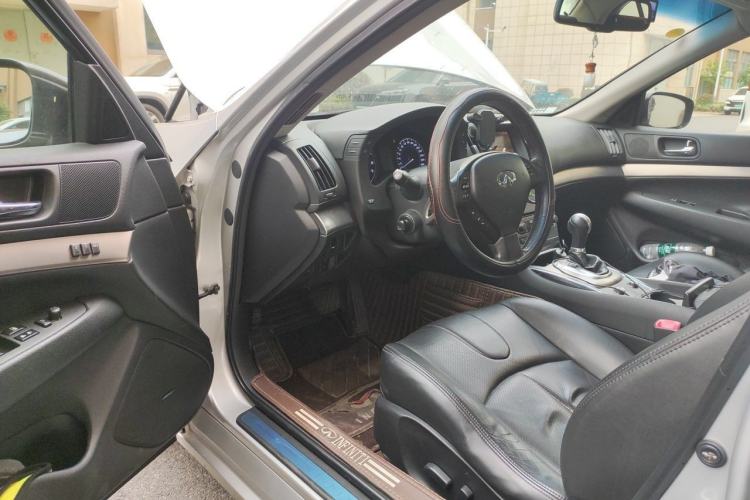 Used Infiniti G Series 2010 G25 Sedan Sport Edition Driver Seat