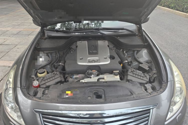 Used Infiniti G Series 2010 G25 Sedan Sport Edition Engine Bay