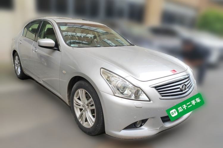 Used Infiniti G Series 2010 G25 Sedan Sport Edition Front Right 45 Deg