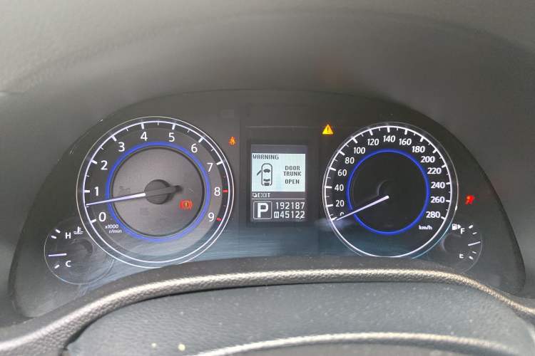Used Infiniti G Series 2010 G25 Sedan Sport Edition Instrument Cluster