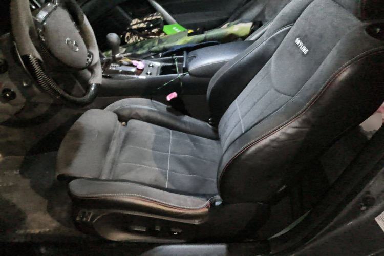 Used Infiniti G Series 2010 G37 Coupe Left Front Seat