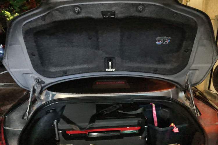 Used Infiniti G Series 2010 G37 Coupe Trunk