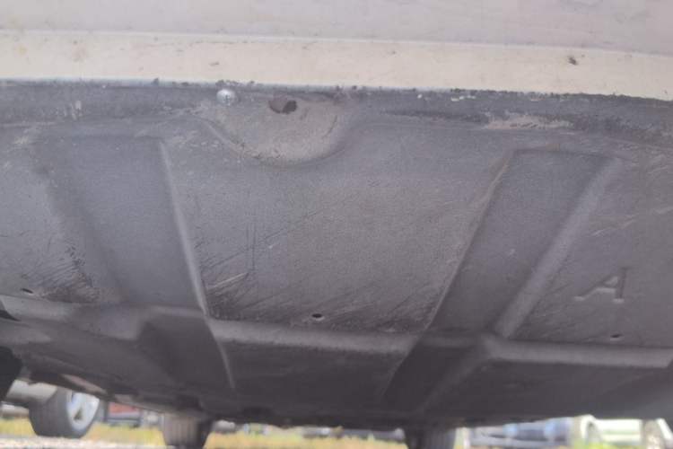 Used Infiniti G Series 2010 G25 Sedan Sport Edition Chassis Front