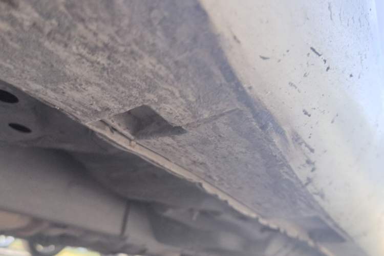 Used Infiniti G Series 2010 G25 Sedan Sport Edition Chassis Front Left