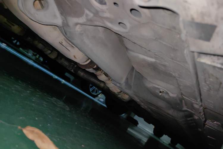 Used Infiniti G Series 2010 G25 Sedan Sport Edition Chassis Front Left