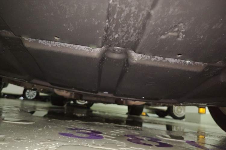 Used Infiniti G Series 2010 G25 Sedan Sport Edition Chassis Front