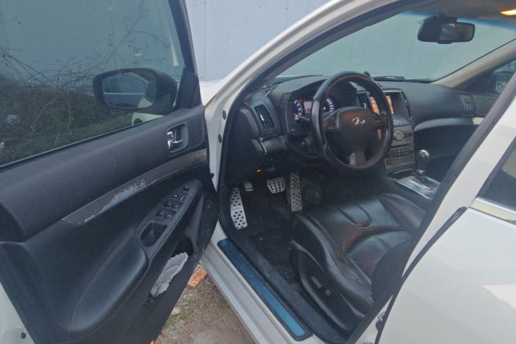 Used Infiniti G Series 2010 G25 Sedan Sport Edition Driver Seat