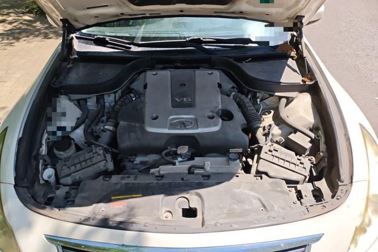 Used Infiniti G Series 2010 G25 Sedan Luxury Sport Edition Engine Bay