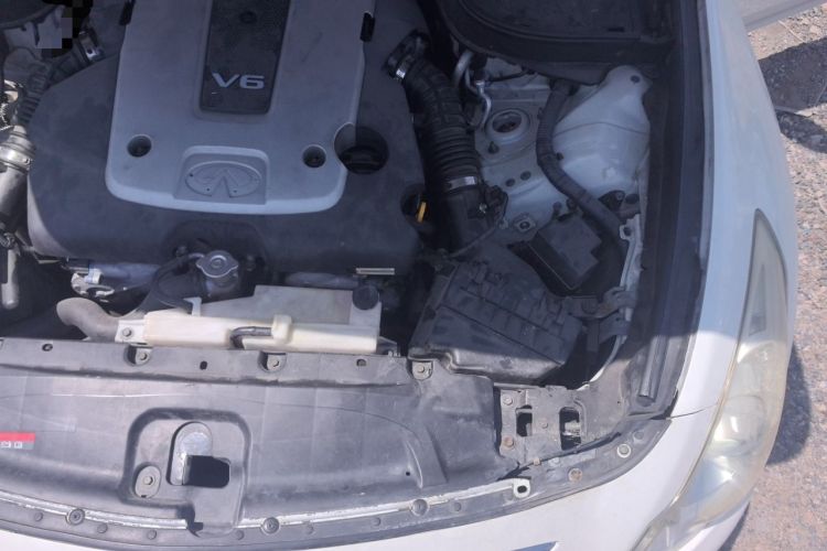 Used Infiniti G Series 2010 G25 Sedan Sport Edition Engine Bay Left