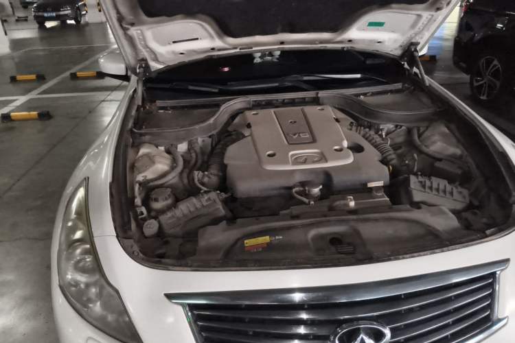 Used Infiniti G Series 2010 G25 Sedan Luxury Sport Edition Engine Bay Right