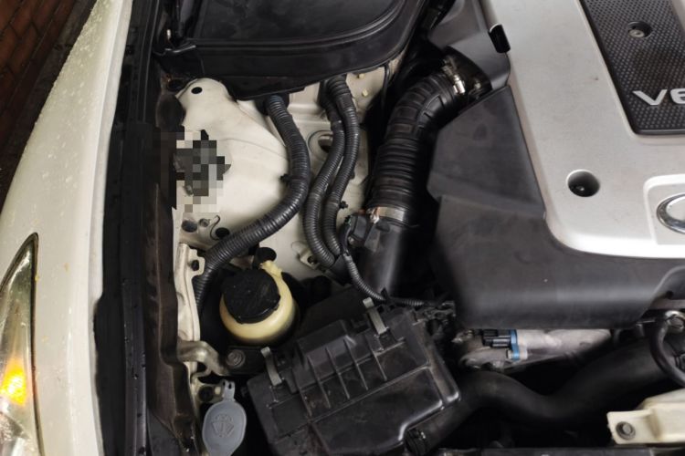 Used Infiniti G Series 2010 G25 Sedan Luxury Sport Edition Engine Bay Right