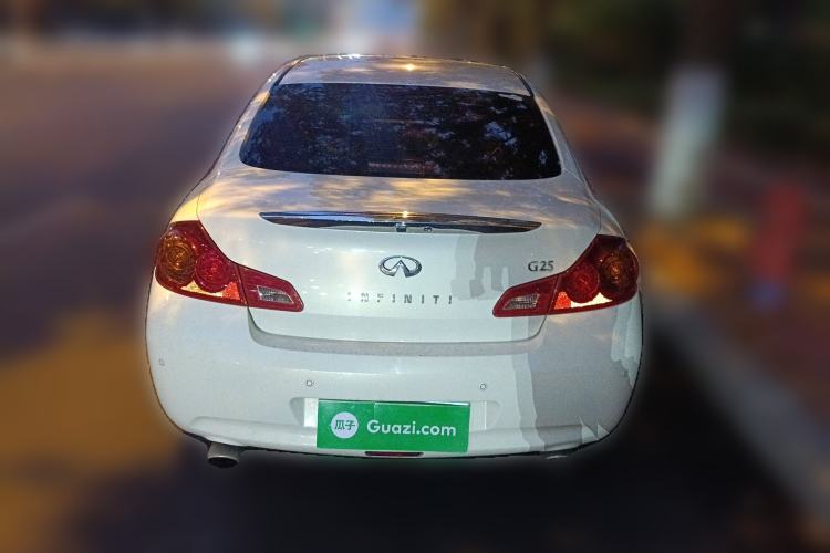 Used Infiniti G Series 2010 G25 Sedan Luxury Sport Edition Exterior 4
