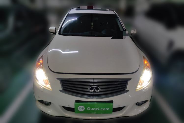 Used Infiniti G Series 2010 G25 Sedan Sport Edition Front